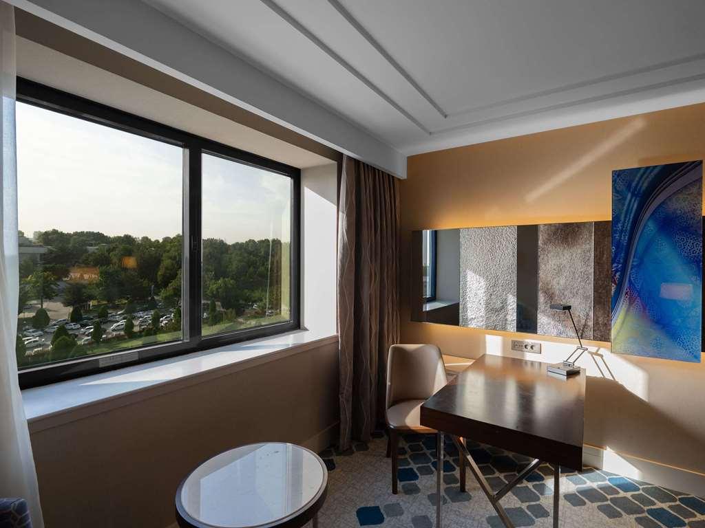 Moevenpick Hotel Taşkent Oda fotoğraf